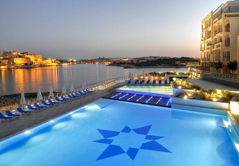 Stylish Apartment In Tigne Point Sliema Kültér fotó